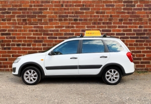 Автомобиль инструктора LADA Kalina cross