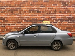 Автомобиль инструктора Datsun onDO