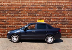 Автомобиль инструктора Lada Granta