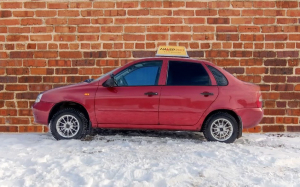 Автомобиль инструктора Lada Kalina
